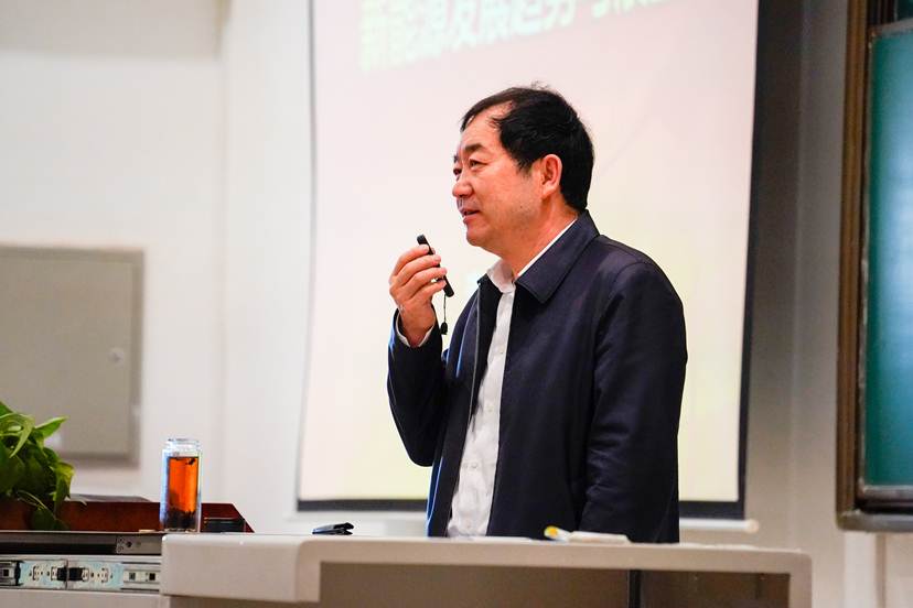 B8B8FEFA146827C4C6547D7EACB52C08